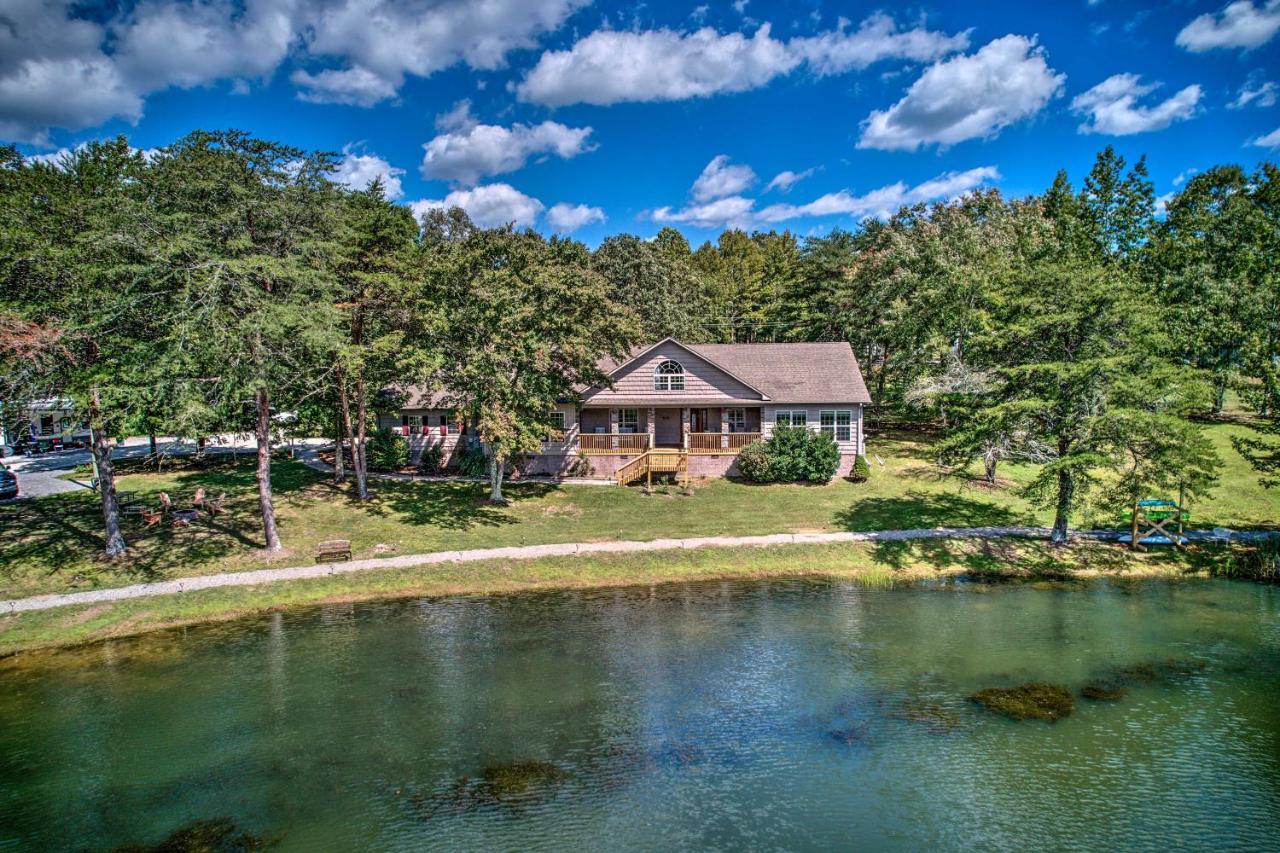 Spacious Group-Friendly Georgia Home On Lake Trenton Exterior photo